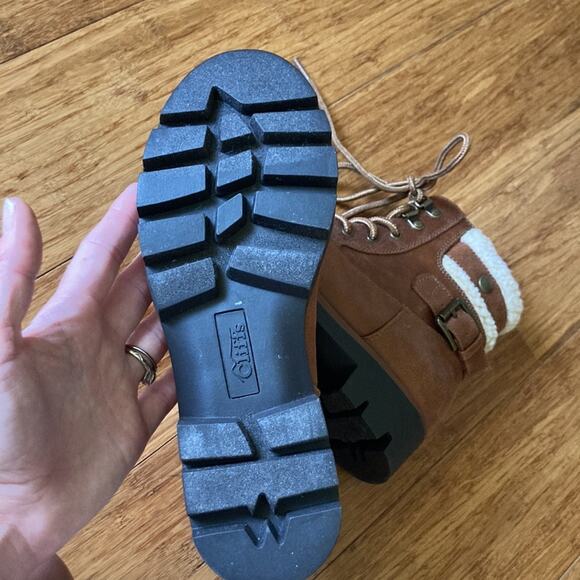 Cliffs Brown Faux Leather Boots, Size 5.5 - Picture 9 of 10